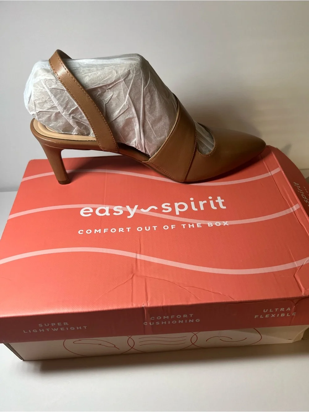 Easy Spirit Women's Tan Pointed Slingback Flats with Crisscross Strap